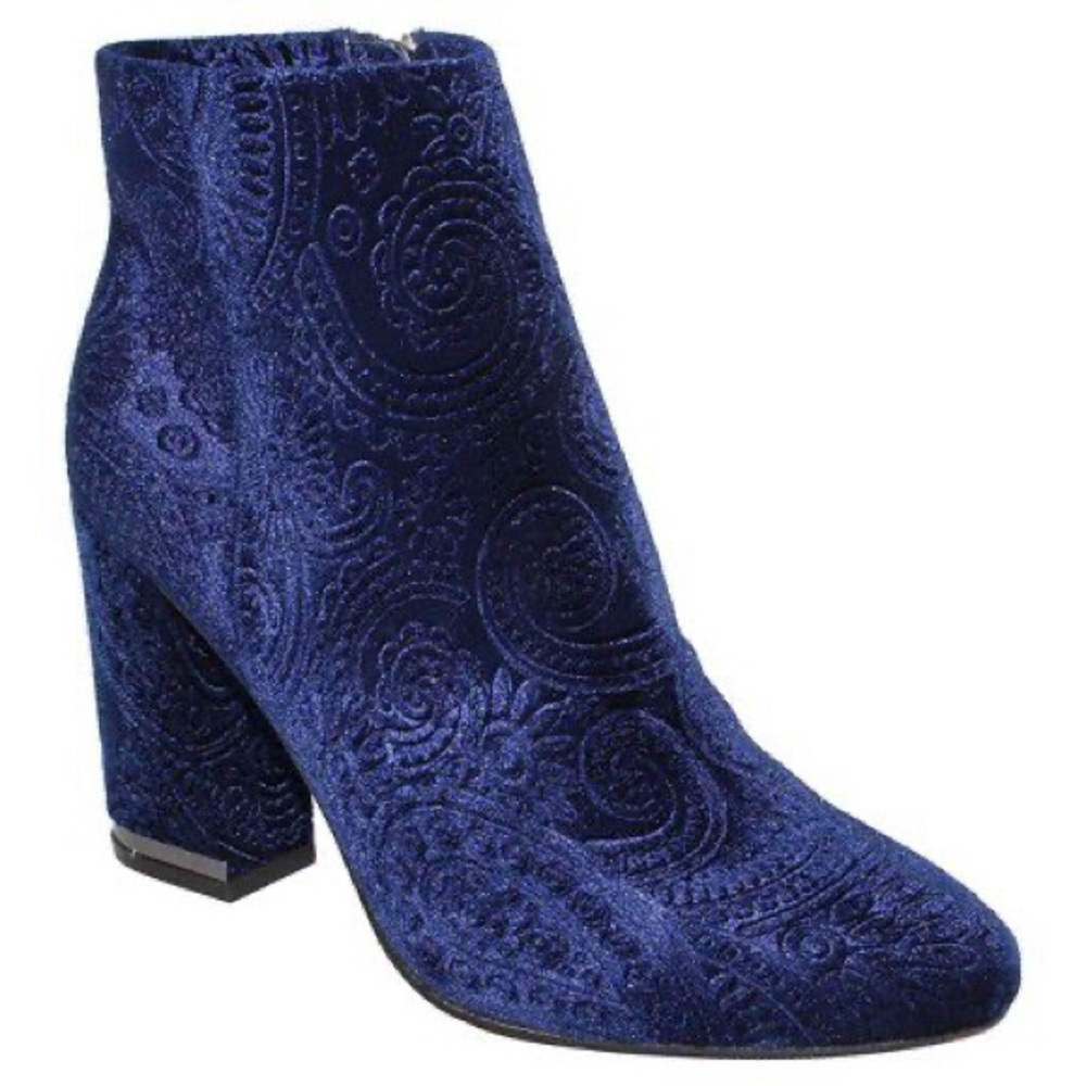 WHO WHAT WEAR for Target Cora Blue Velvet paisley vegan booties 9